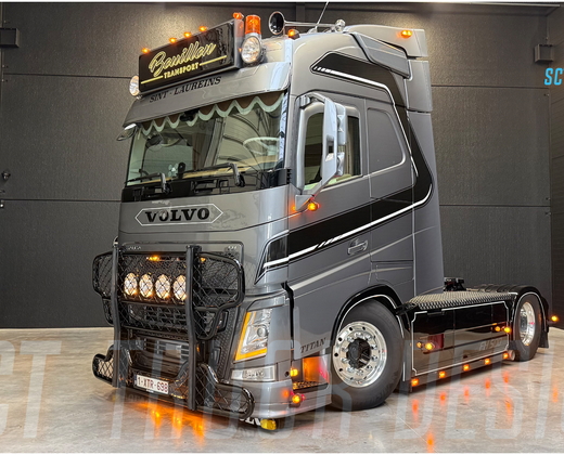 Bouillon Transport - Update Hypro Volvo FH04