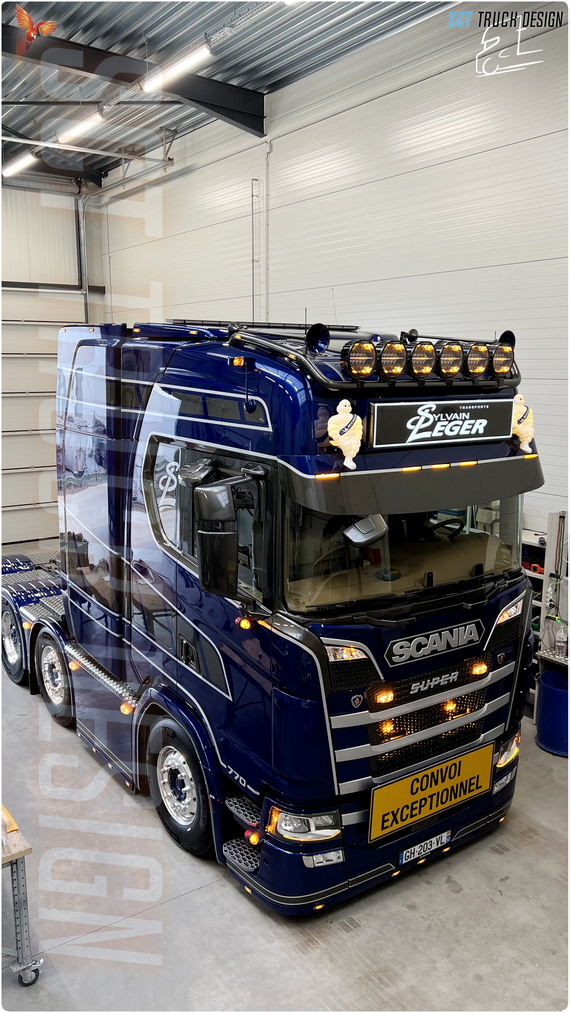 Sylvain Leger - Scania S770 8x4 Convoi Exceptionnel
