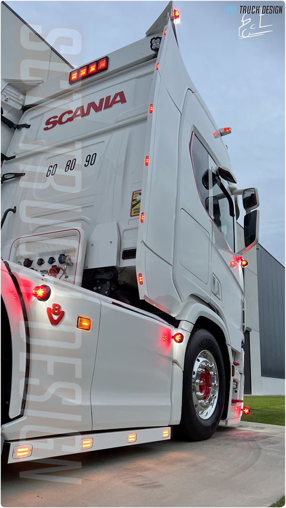 JLL - Scania V8 NG 660