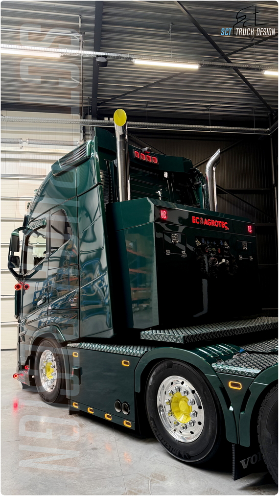 Ecoagrotec - Volvo FH16 780 XXL AERO 8x4